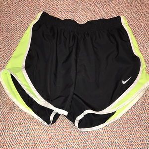 NIKE DRI-FIT SHORTS